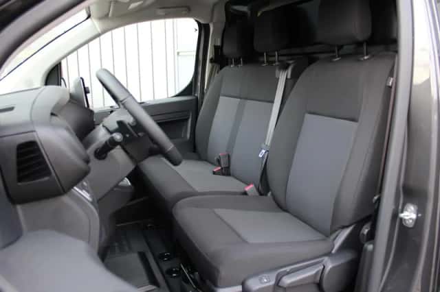 Opel Vivaro-e (2025) thumbnail 5