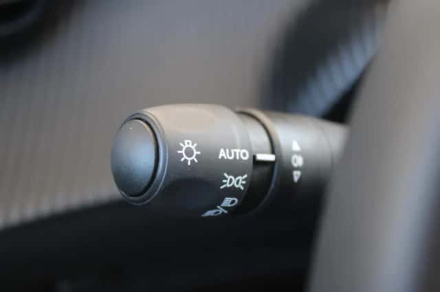 Peugeot 208 (2025) thumbnail 18