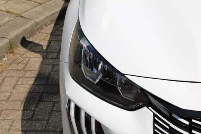 Peugeot 208 (2025) thumbnail 6