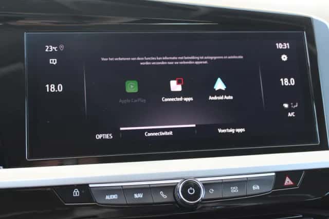 Opel Grandland (2023) thumbnail 18