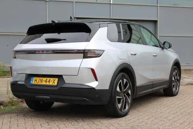 Opel Grandland (2025) thumbnail 2