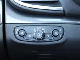 Opel Mokka (2018) thumbnail 18