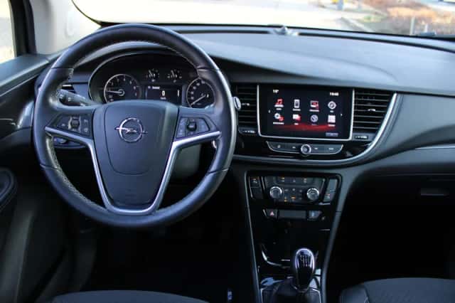 Opel Mokka (2018) thumbnail 3