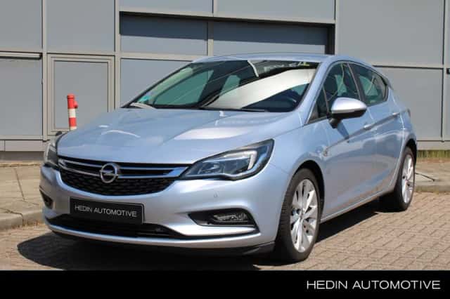 Opel Astra (2016) thumbnail 1