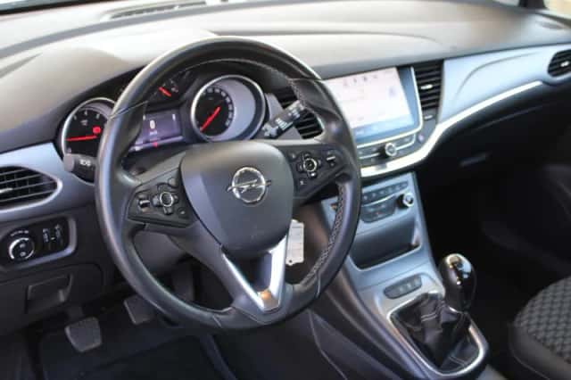 Opel Astra (2016) thumbnail 22