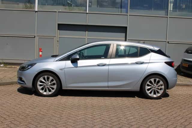 Opel Astra (2016) thumbnail 26