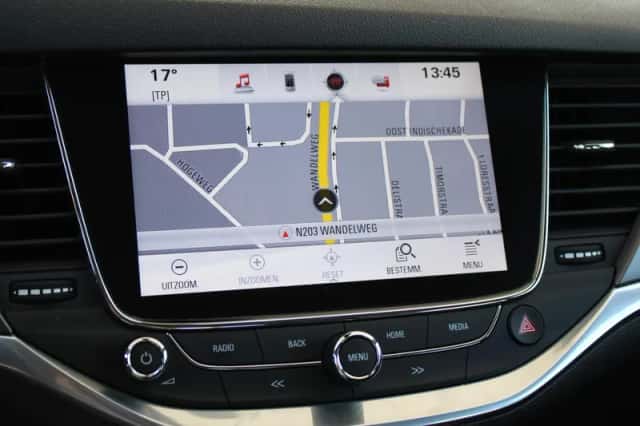 Opel Astra (2016) thumbnail 8