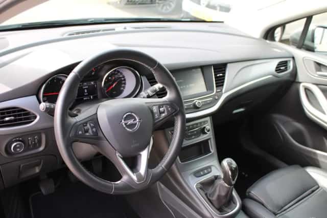 Opel Astra (2020) thumbnail 18