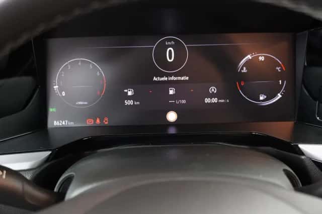 Opel Grandland (2022) thumbnail 6