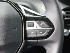 Peugeot e-208 (2023) thumbnail 16