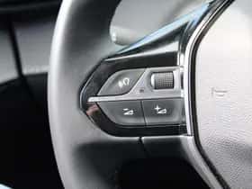 Peugeot e-208 (2023) thumbnail 17