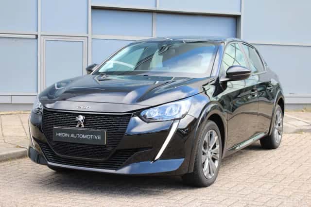 Peugeot e-208 (2023) thumbnail 31