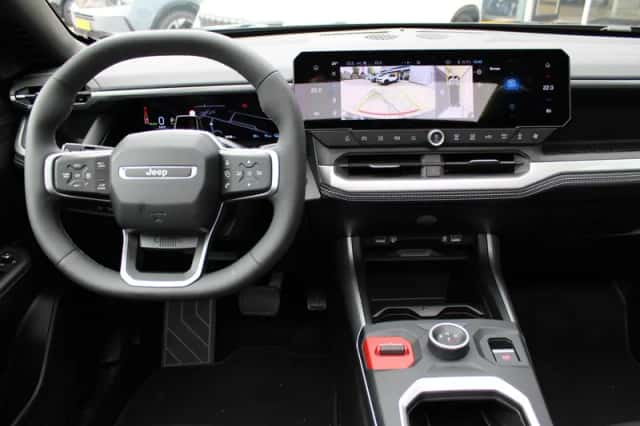 Jeep Compass (2026) thumbnail 3