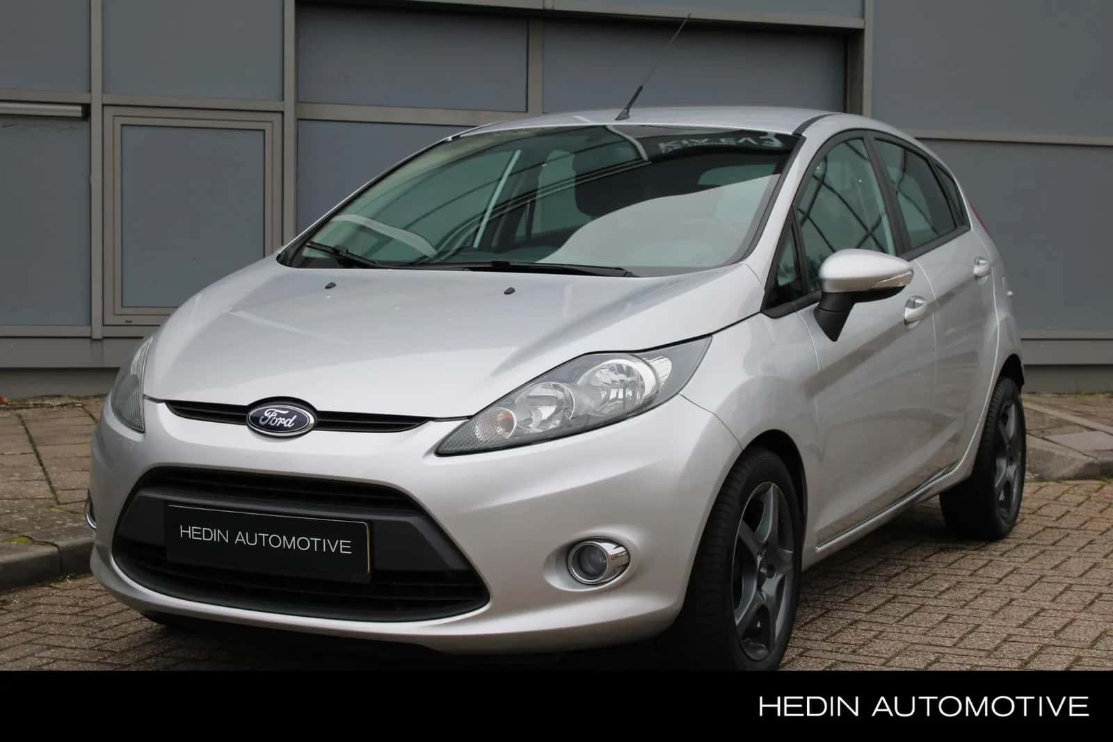 Ford Fiesta (2012) — foto 1