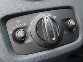 Ford Fiesta (2012) thumbnail 18