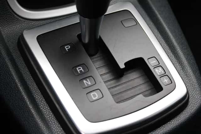 Ford Fiesta (2012) thumbnail 4