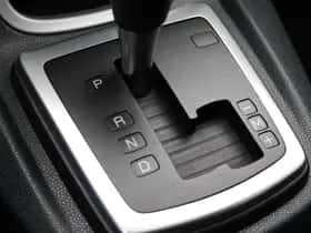 Ford Fiesta (2012) thumbnail 4