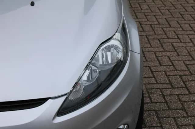 Ford Fiesta (2012) thumbnail 5