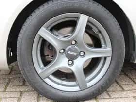 Ford Fiesta (2012) thumbnail 6