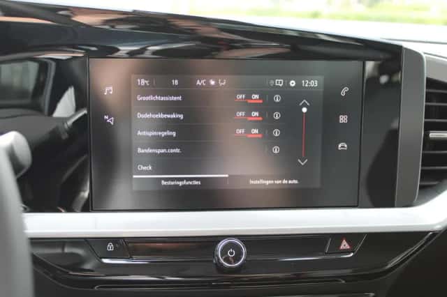 Opel Mokka (2024) thumbnail 11
