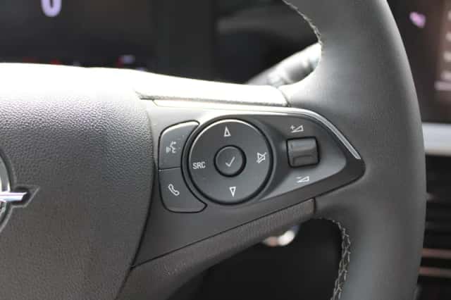 Opel Mokka (2024) thumbnail 16