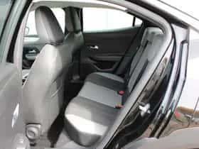 Opel Mokka (2024) thumbnail 25
