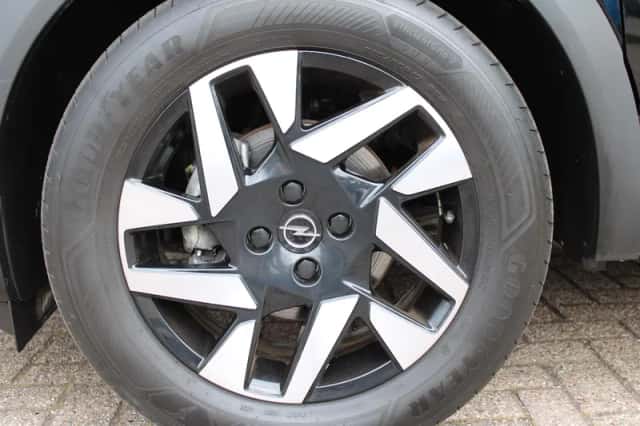 Opel Mokka (2024) thumbnail 6