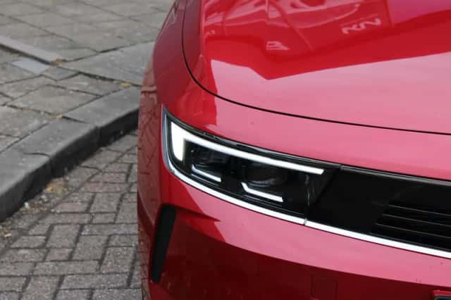 Opel Astra (2022) thumbnail 6