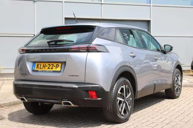 Peugeot 2008 (2025) thumbnail 2