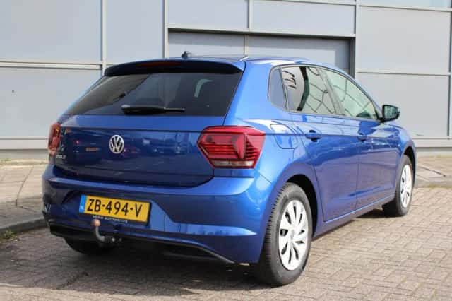 Volkswagen Polo (2019) thumbnail 2