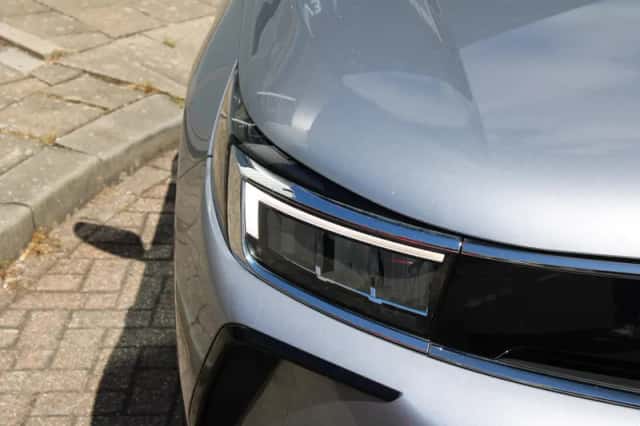Opel Grandland (2024) thumbnail 3