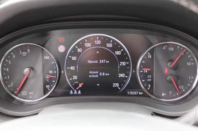 Opel Insignia (2017) thumbnail 5