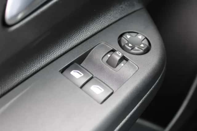Opel Corsa (2022) thumbnail 16