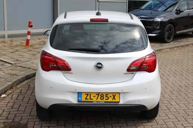 Opel Corsa (2019) thumbnail 18