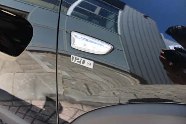Opel Crossland X (2020) thumbnail 6