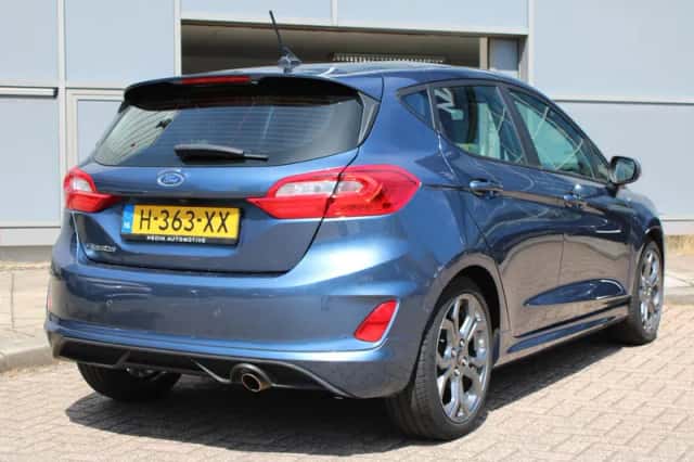 Ford Fiesta (2020) thumbnail 2