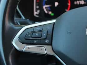 Volkswagen T-Cross (2021) thumbnail 8