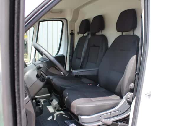 Opel Movano (2024) thumbnail 4