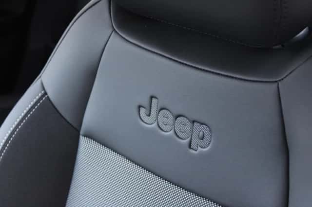 Jeep Avenger (2025) thumbnail 17
