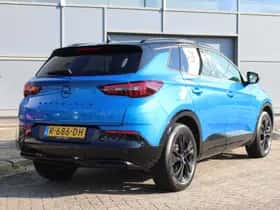 Opel Grandland (2022) thumbnail 2