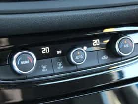 Opel Grandland (2022) thumbnail 11