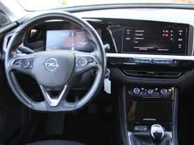 Opel Grandland (2022) thumbnail 3