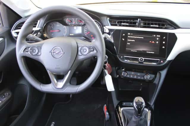 Opel Corsa (2020) thumbnail 3