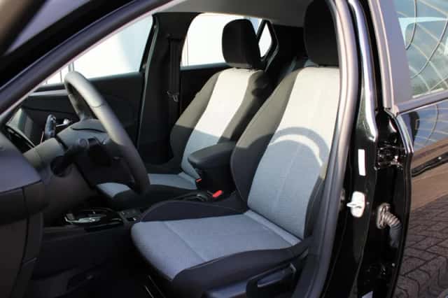 Opel Corsa (2025) thumbnail 4