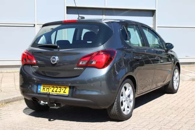Opel Corsa (2017) thumbnail 2