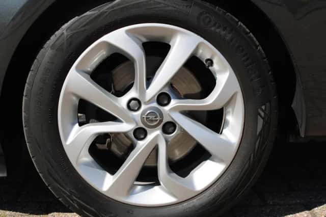 Opel Corsa (2017) thumbnail 6