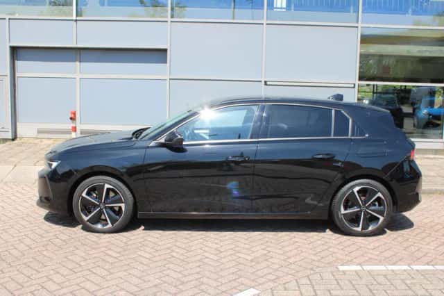 Opel Astra (2022) thumbnail 26