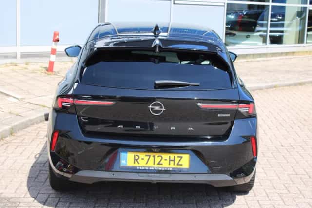 Opel Astra (2022) thumbnail 27