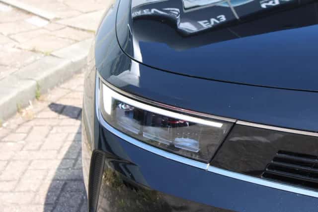 Opel Astra (2022) thumbnail 6