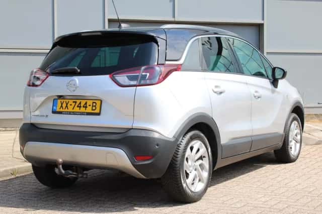 Opel Crossland X (2019) thumbnail 2
